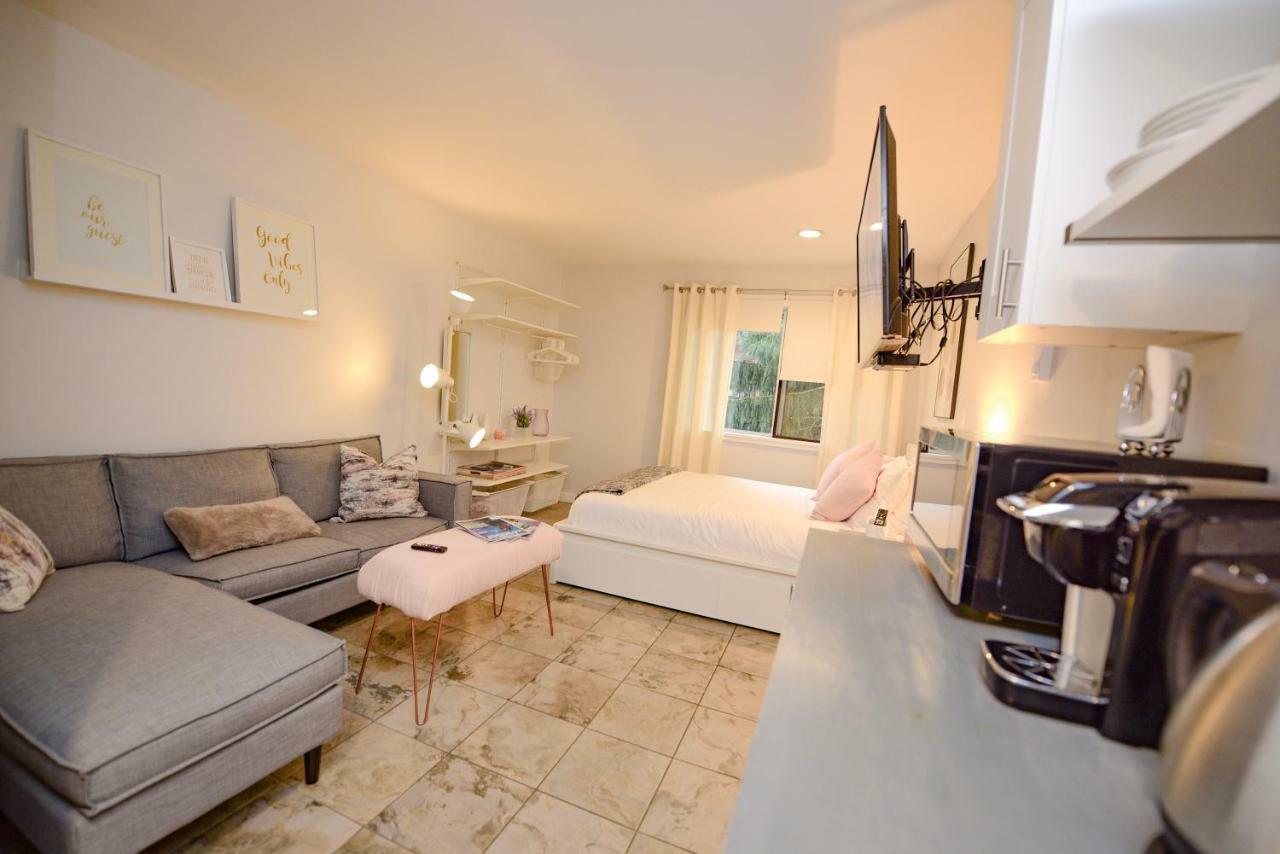 Newly Renovated Whistler Studio Exteriér fotografie